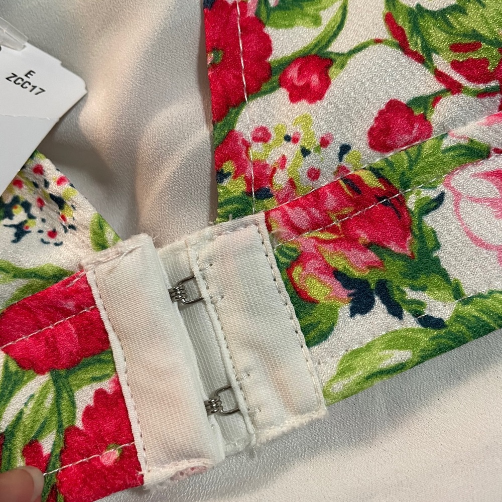 Floral Tank Top - Picture 3 of 3